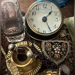 Meet your Posher, The Artisan Atelier